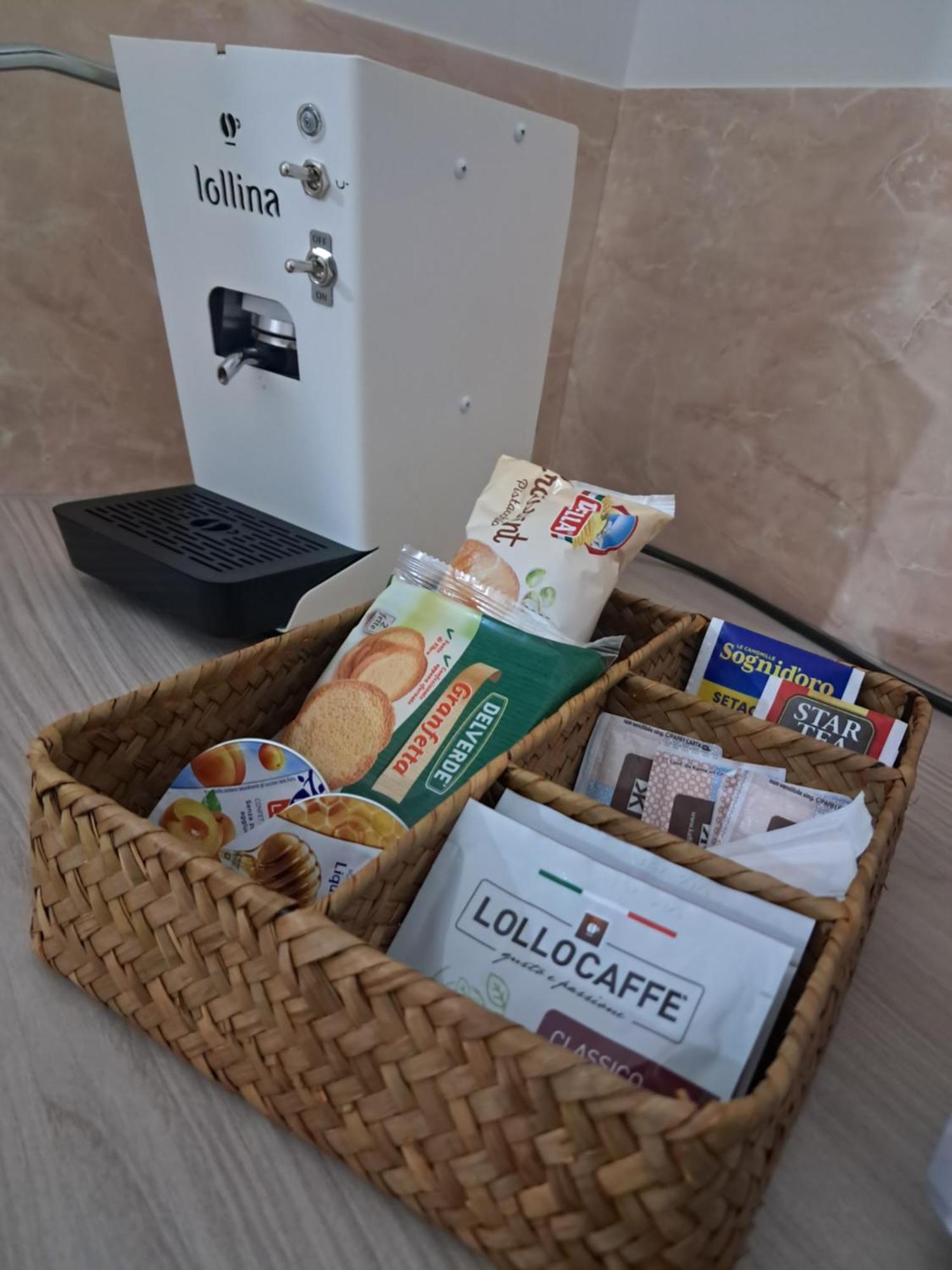 La Petite Maison เนเปิลส์ ภายนอก รูปภาพ
